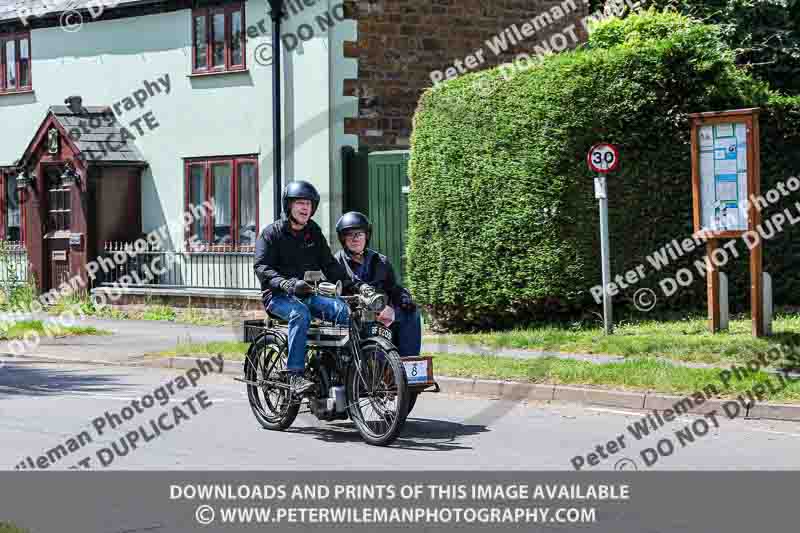 Vintage motorcycle club;eventdigitalimages;no limits trackdays;peter wileman photography;vintage motocycles;vmcc banbury run photographs